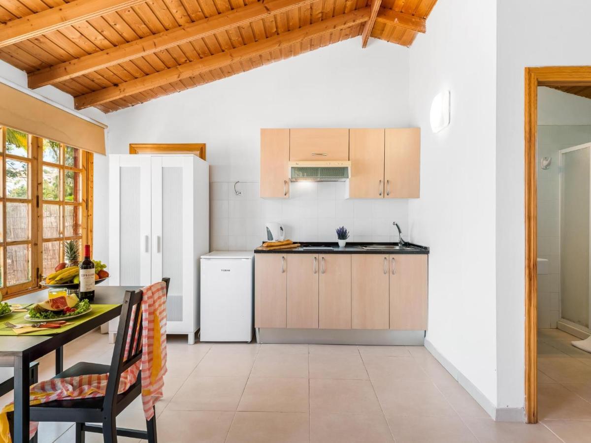 101 Bright, Pool View And Air Conditioning Apartment Playa de las Americas  Exterior photo
